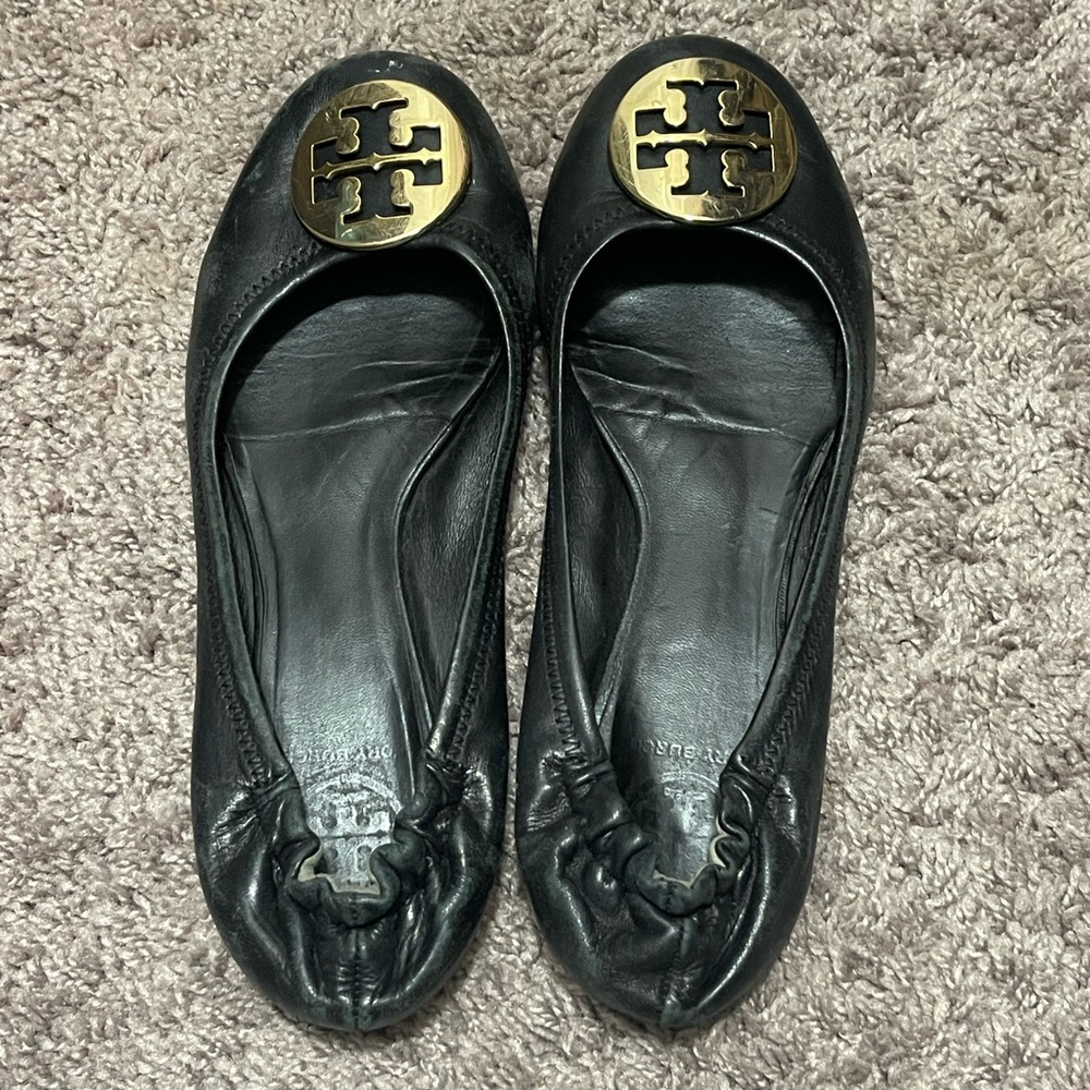 Tory Burch slide in black flats